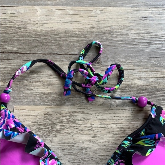 Women's Delia’s Floral And Ruffle Triangle Bikini Swimsuit Large - Picture 5 of 12